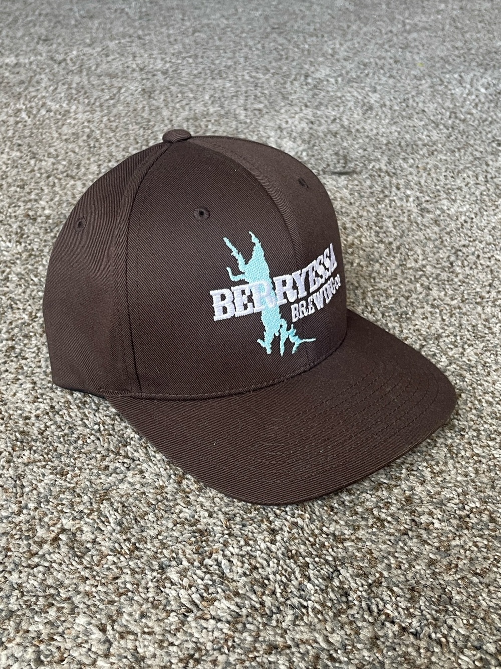 BERRYESSA  Brewing CO Winters, CA chocolate brown hat. FLEXFIT L - XL Brand new!